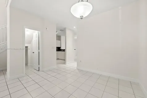 2523 SE 14th Court Homestead FL 33035
