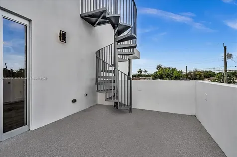 10755 SW 52nd Terrace Miami FL 33165