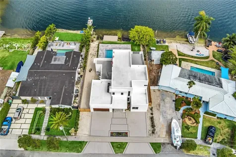 10755 SW 52nd Terrace Miami FL 33165