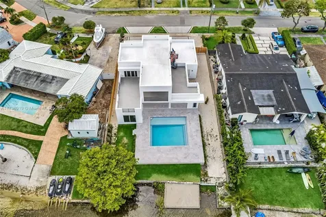 10755 SW 52nd Terrace Miami FL 33165