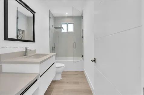 10755 SW 52nd Terrace Miami FL 33165
