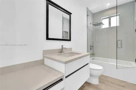 10755 SW 52nd Terrace Miami FL 33165