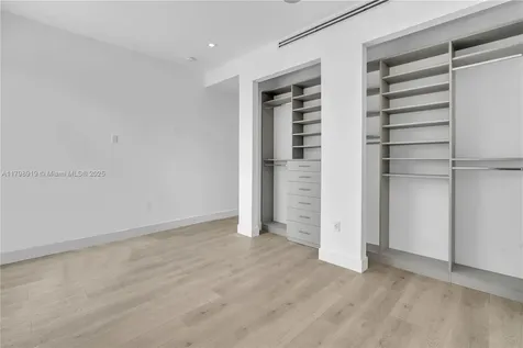 10755 SW 52nd Terrace Miami FL 33165