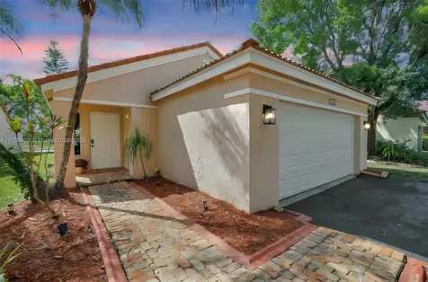 1565 Presidio Drive Weston FL 33327