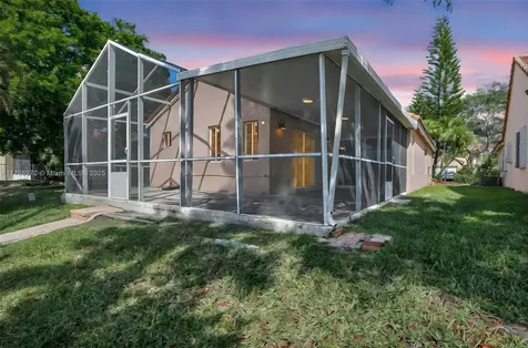 1565 Presidio Drive Weston FL 33327