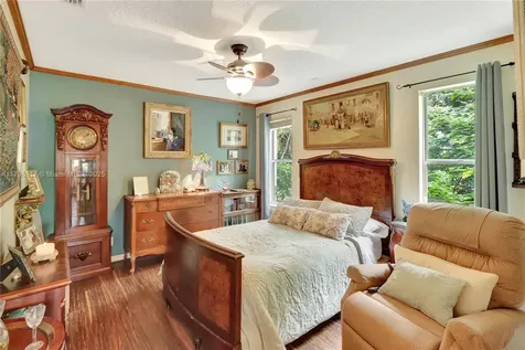 95 E Westwood Circle E West Palm Beach FL 33411