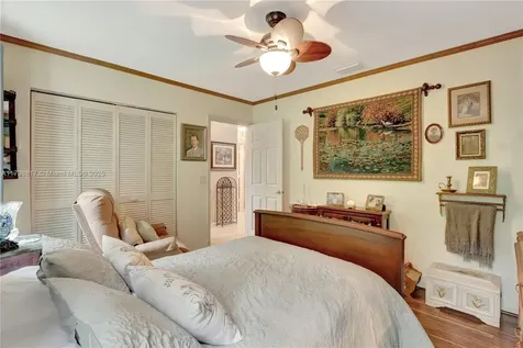 95 E Westwood Circle E West Palm Beach FL 33411