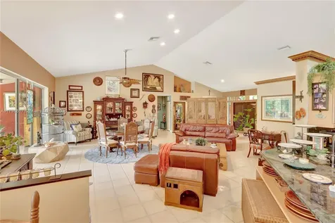 95 E Westwood Circle E West Palm Beach FL 33411