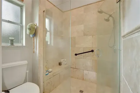 95 E Westwood Circle E West Palm Beach FL 33411