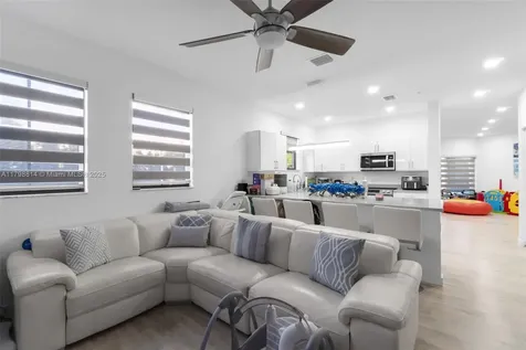 15540 SW 136th Street Miami FL 33196