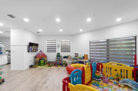 15540 SW 136th Street Miami FL 33196