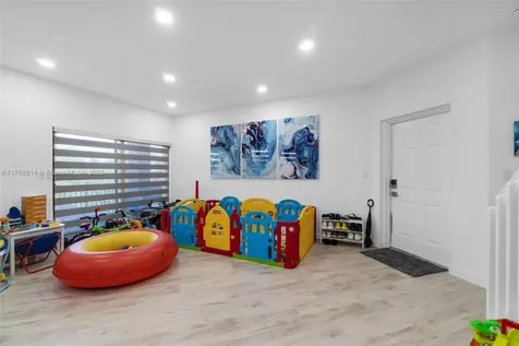15540 SW 136th Street Miami FL 33196