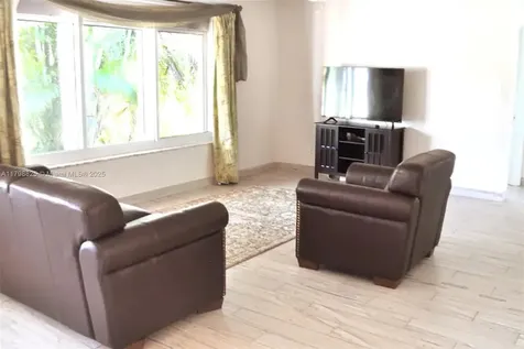 5111 NE 15th Avenue Fort Lauderdale FL 33334