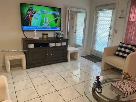 17 Westbury Deerfield Beach FL 33442