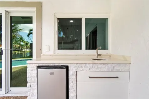16791 Royal Poinciana Drive Weston FL 33326
