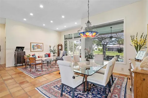 5425 NW 86th Terrace Coral Springs FL 33067