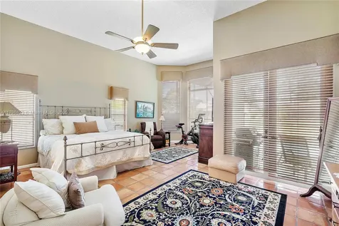 5425 NW 86th Terrace Coral Springs FL 33067