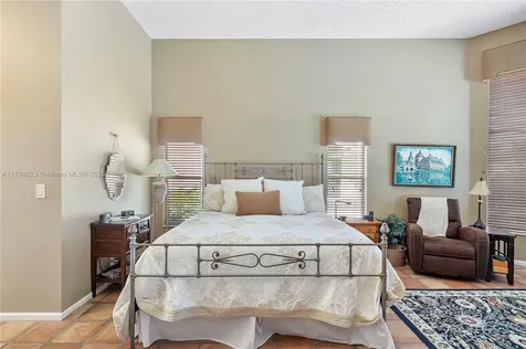 5425 NW 86th Terrace Coral Springs FL 33067