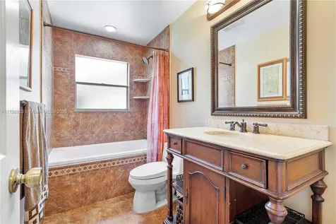 5425 NW 86th Terrace Coral Springs FL 33067
