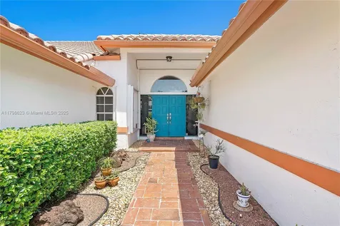 5425 NW 86th Terrace Coral Springs FL 33067