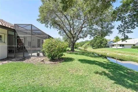 5425 NW 86th Terrace Coral Springs FL 33067