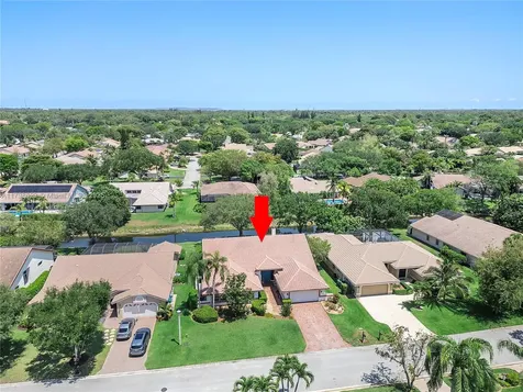 5425 NW 86th Terrace Coral Springs FL 33067