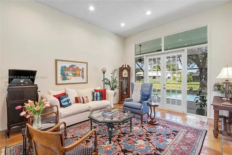 5425 NW 86th Terrace Coral Springs FL 33067