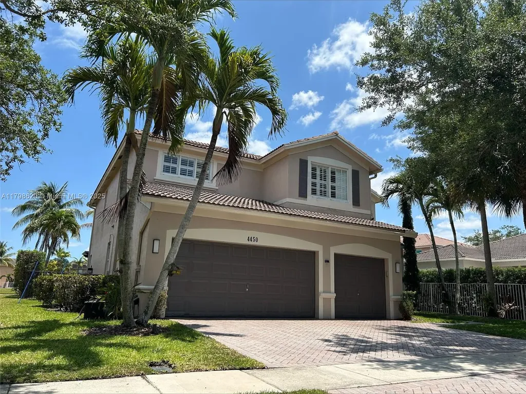 4450 Laurel Place Weston FL 33332