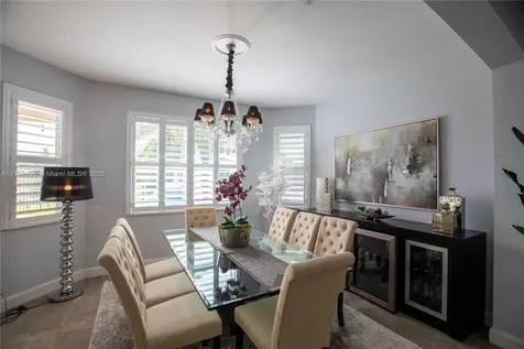 4450 Laurel Place Weston FL 33332