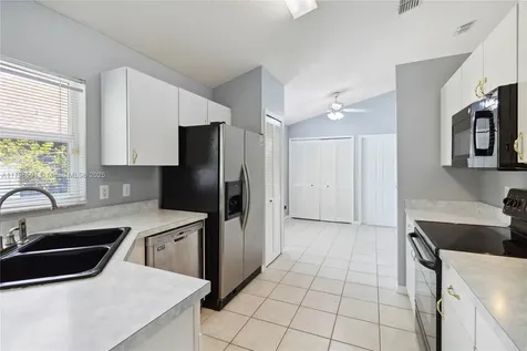 13219 Meadowlark Lane Orlando FL 32828