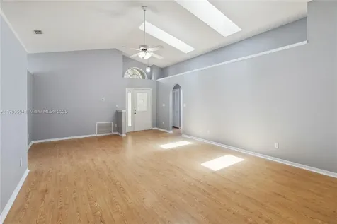 13219 Meadowlark Lane Orlando FL 32828