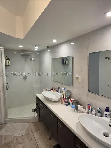 16425 Collins Avenue Sunny Isles Beach FL 33160