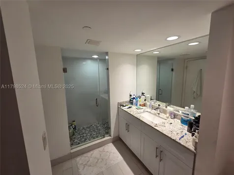 16425 Collins Avenue Sunny Isles Beach FL 33160