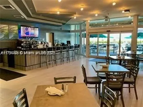 16425 Collins Avenue Sunny Isles Beach FL 33160