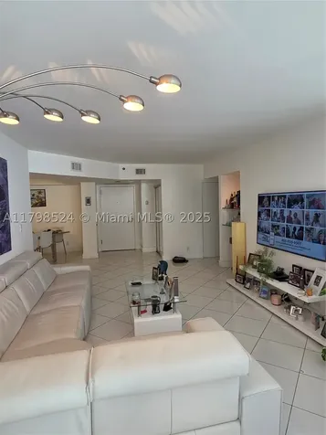 16425 Collins Avenue Sunny Isles Beach FL 33160