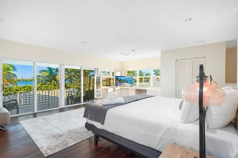 7305 Belle Meade Island Drive Miami FL 33138