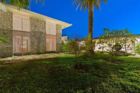 7305 Belle Meade Island Drive Miami FL 33138