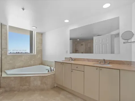1745 E Hallandale Beach Boulevard Hallandale Beach FL 33009