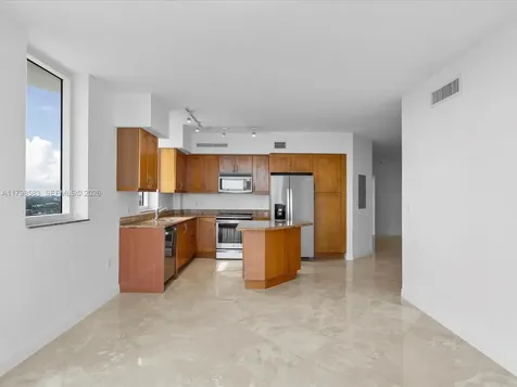 1745 E Hallandale Beach Boulevard Hallandale Beach FL 33009