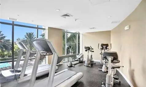 1745 E Hallandale Beach Boulevard Hallandale Beach FL 33009