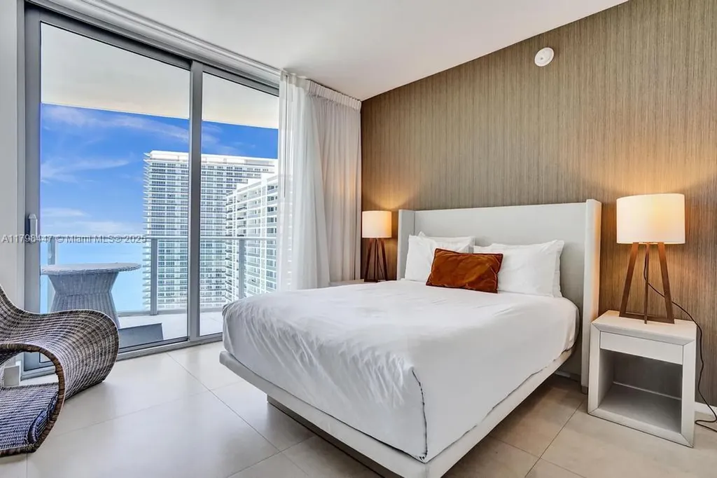 4111 S Ocean Drive Hollywood FL 33019