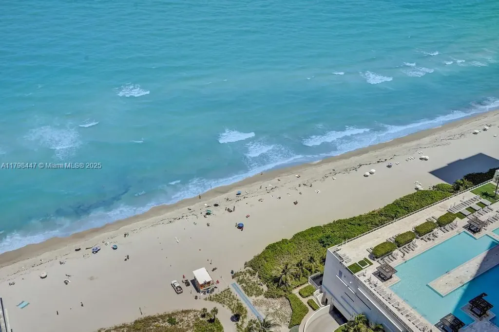 4111 S Ocean Drive Hollywood FL 33019