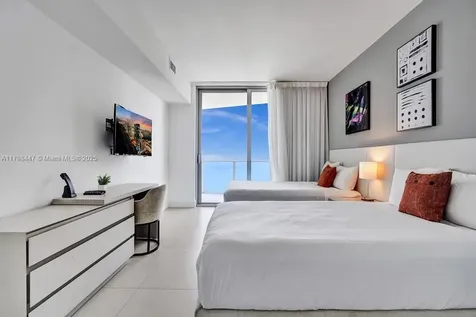 4111 S Ocean Drive Hollywood FL 33019