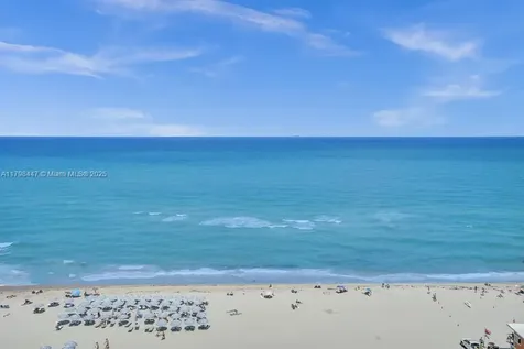 4111 S Ocean Drive Hollywood FL 33019