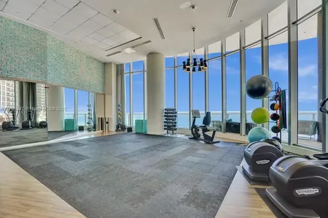 4111 S Ocean Drive Hollywood FL 33019