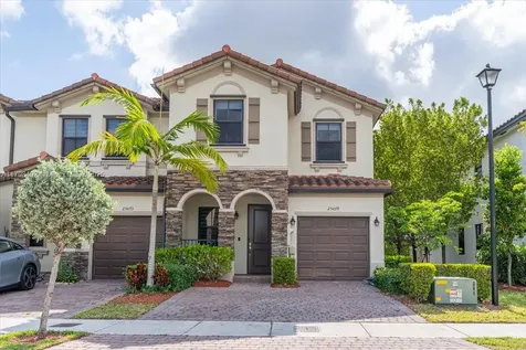 25079 SW 114th Court Homestead FL 33032