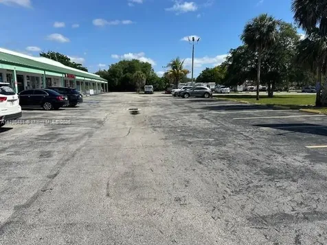 7601 Davie Road Extension Davie FL 33024