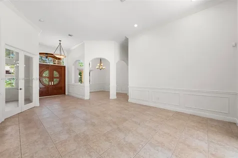 8268 SW 172nd Terrace Palmetto Bay FL 33157