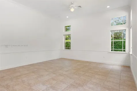 8268 SW 172nd Terrace Palmetto Bay FL 33157