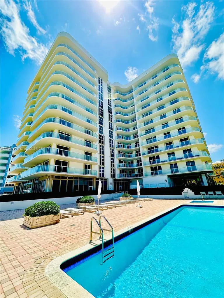 8855 Collins Avenue Surfside FL 33154